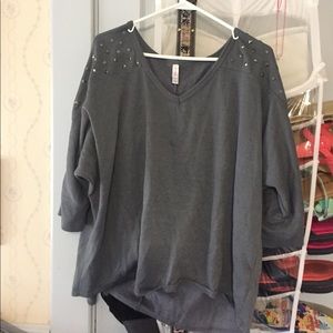 ☕️Soft over sized beaded sweatshirt🕶🍷